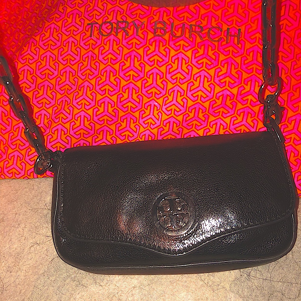 Tory Burch black leather chain shoulder bag